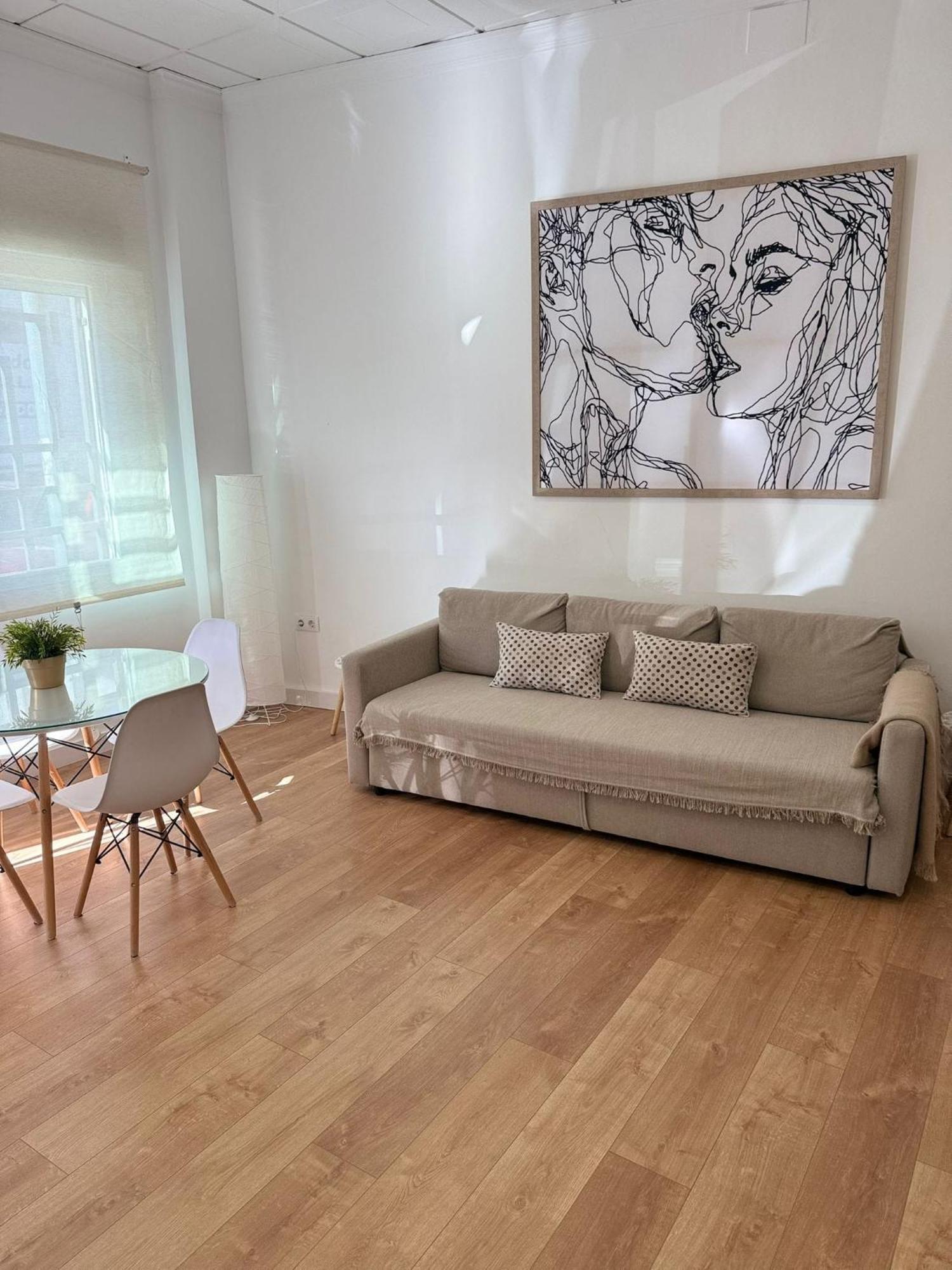 Apartamento Turistico Leo บาเอนา ภายนอก รูปภาพ